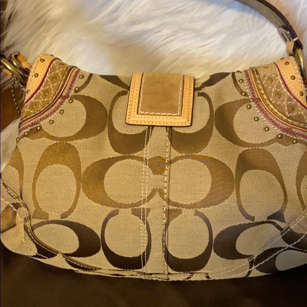 Coach RARE Signature C Studded Vachetta Flap Hobo - Picture 4 of 8